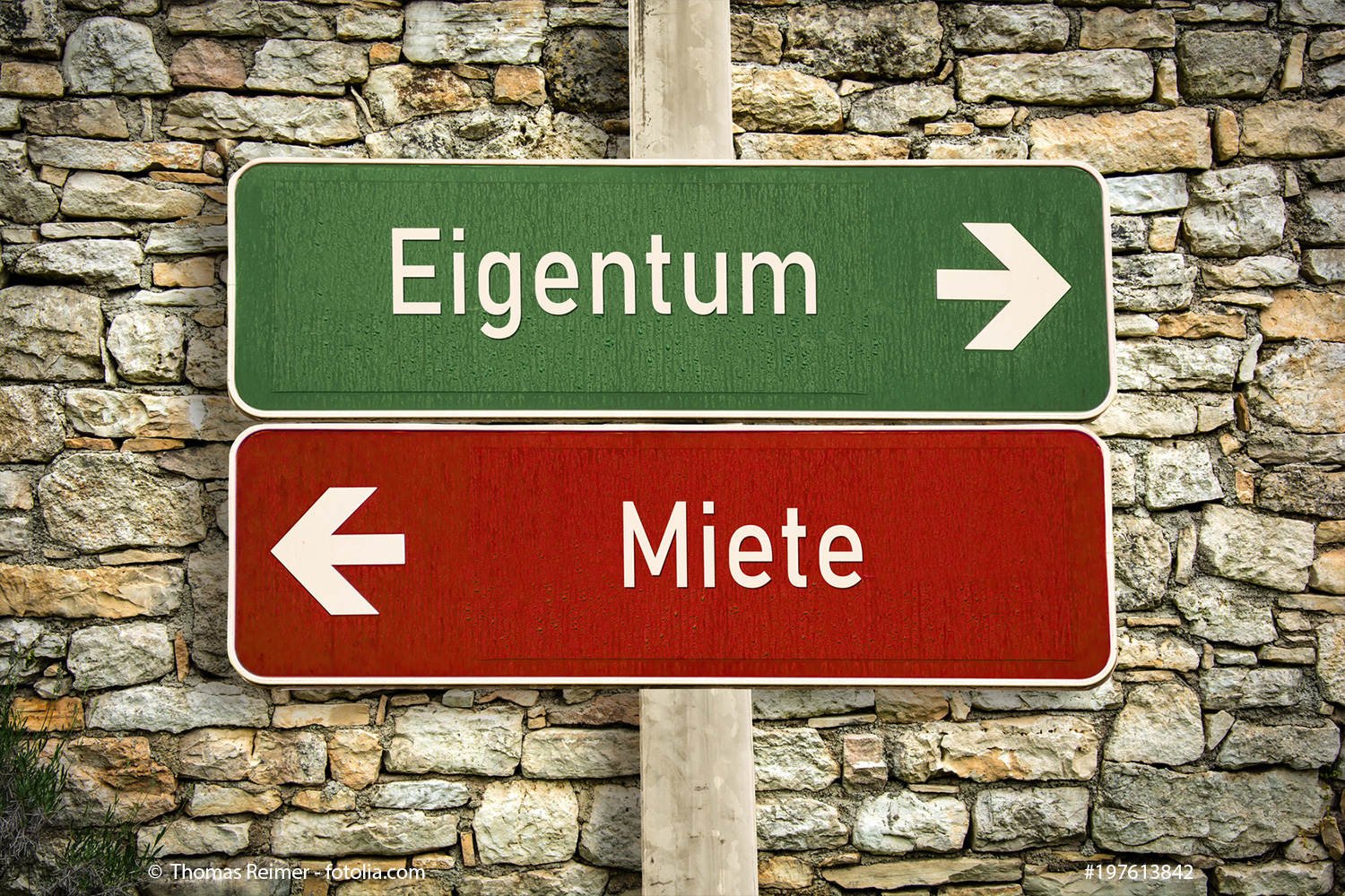 HI-Wohnbau Symbolbild: Kaufen statt Mieten Kaufen statt mieten